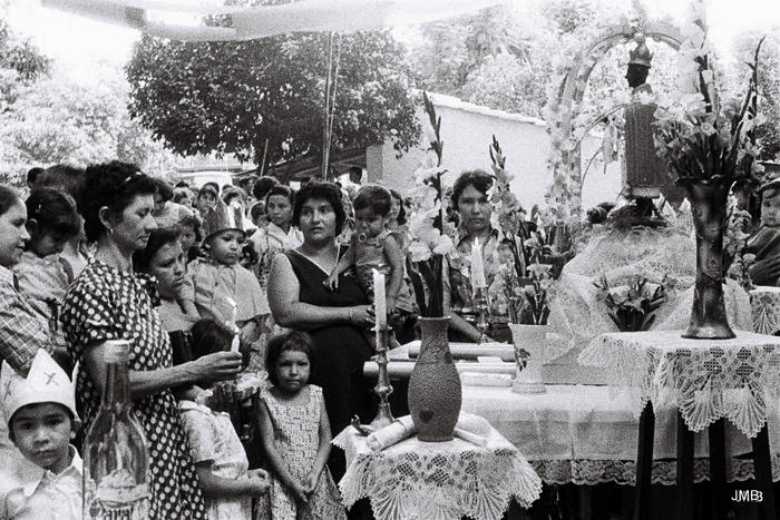 AÑO 1980 - BLANCO Y NEGRO - VIDA CAMPESINA EN PARAGUAY (JOSÉ MARÍA BLANCH)